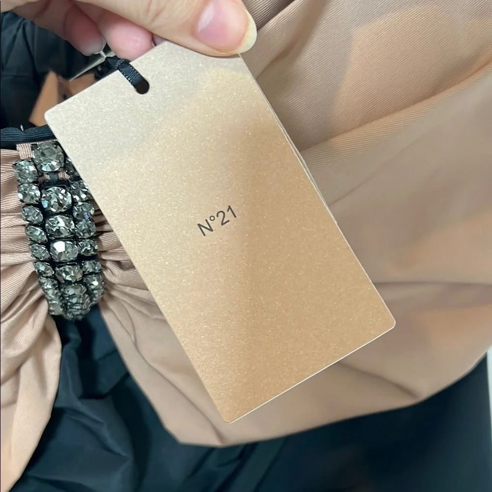 N*21 Chic Black and Tan Bow Dress - Picture 6 of 10